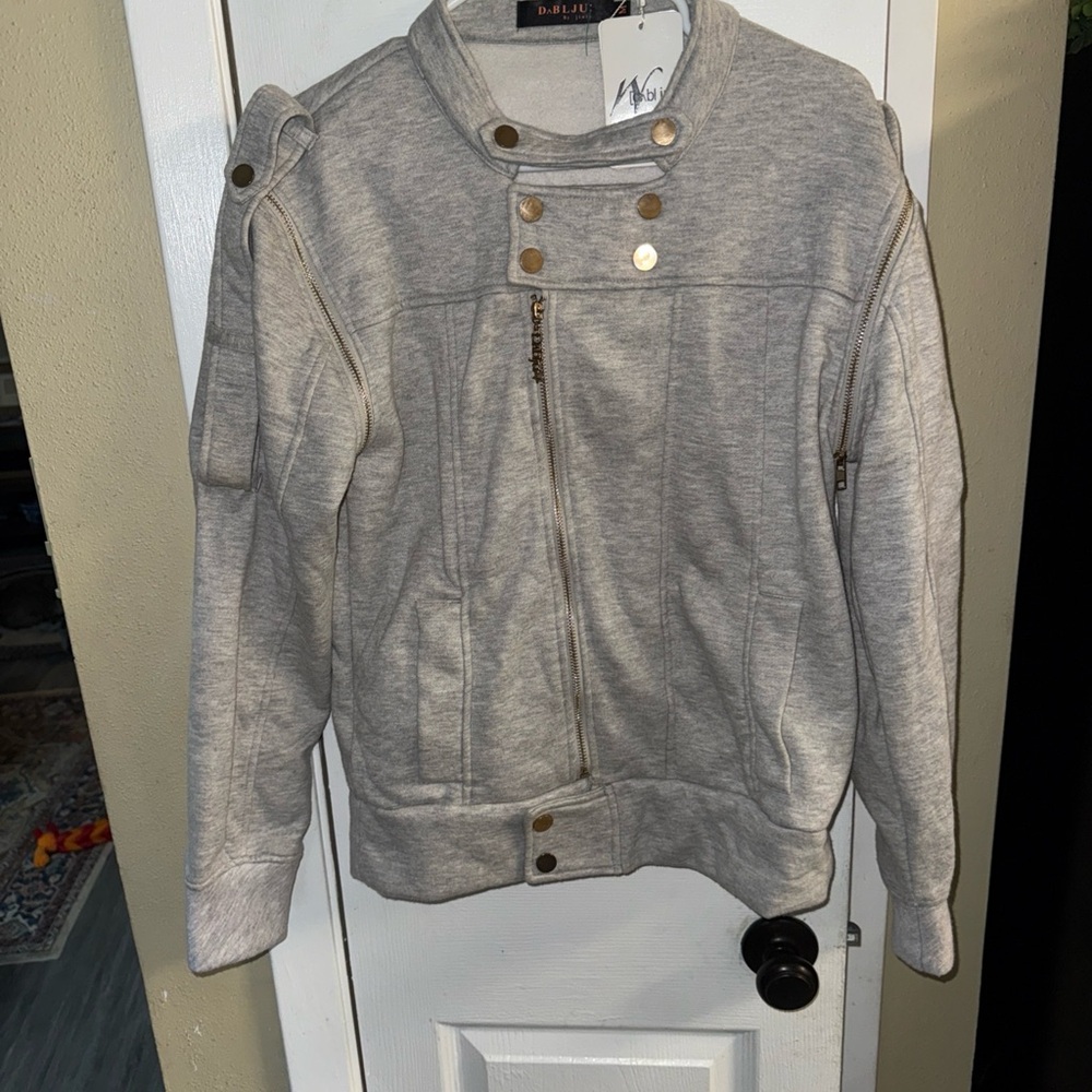 Unisex Men or Women Gray Jacket size Small by D^BLJU